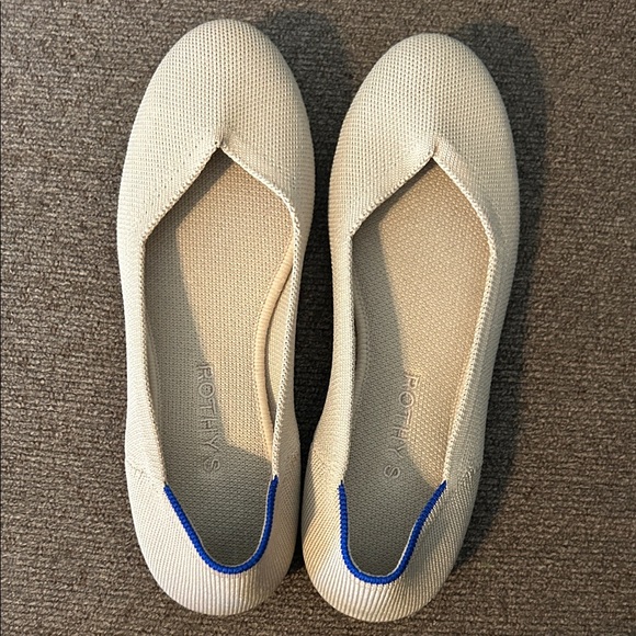Rothy's Cream and Blue Women's Flats 7 - Picture 1 of 5